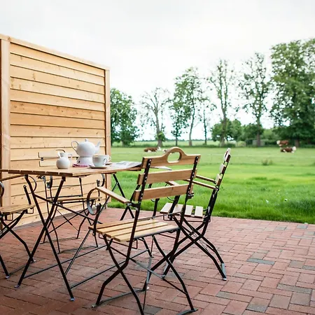 בית נופש Gut-royum-haferkiste